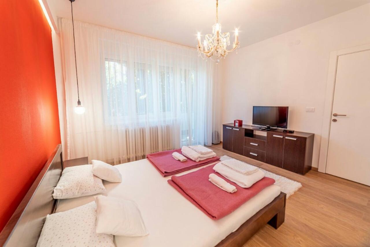 Apartman Danube Lux Novi Sad Exterior foto
